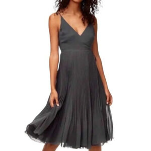 Aritzia Wilfred Beaune Pleated Sheer Chiffon Wrap Dress V-Neck Flowy Women's XS